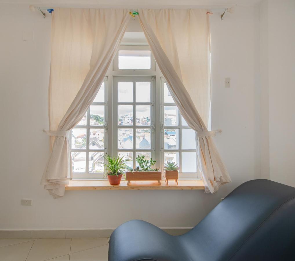 Pines Hotel Да Лат Екстериор снимка
